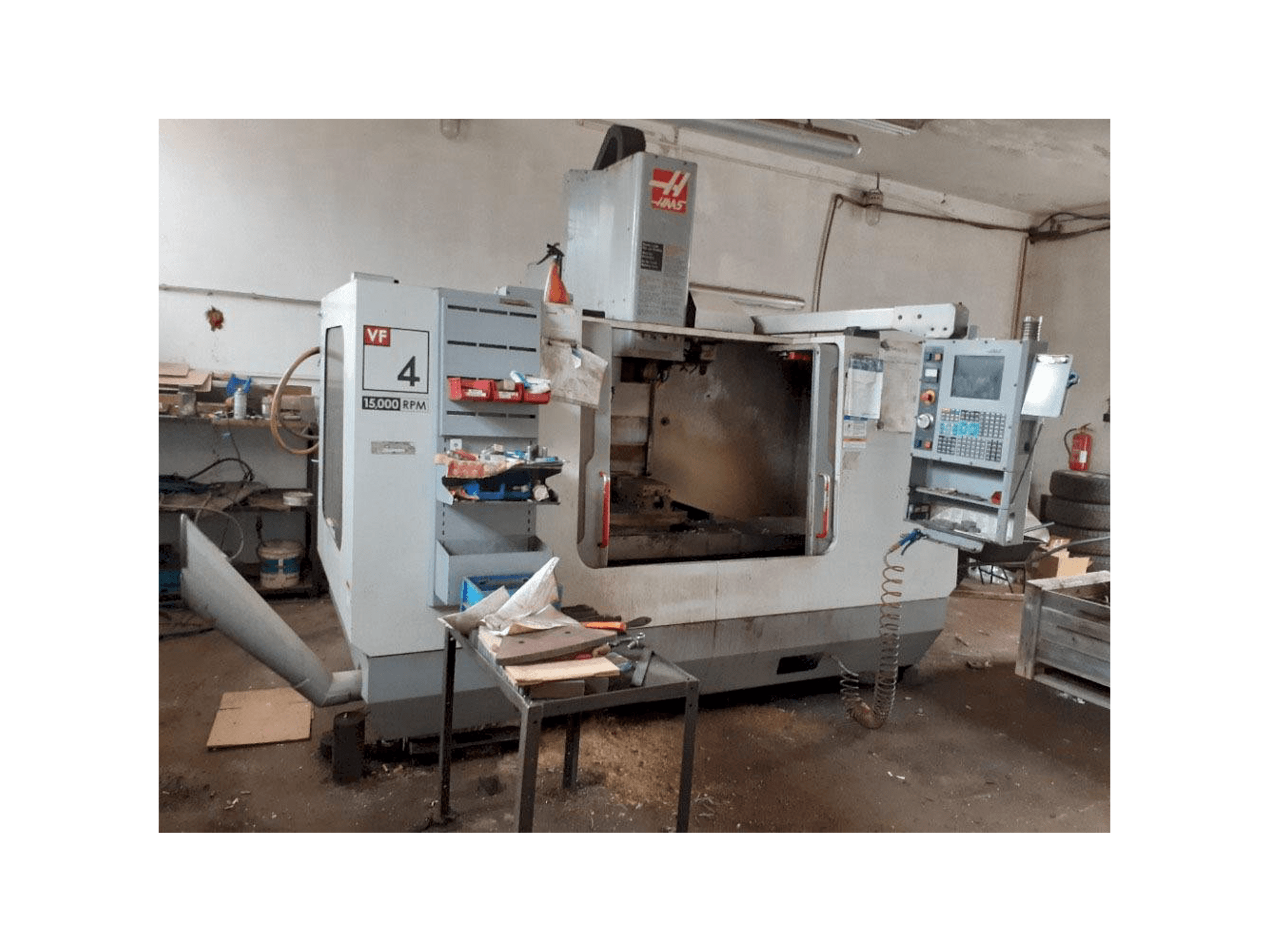 Front view of HAAS VF-4 DHE machine