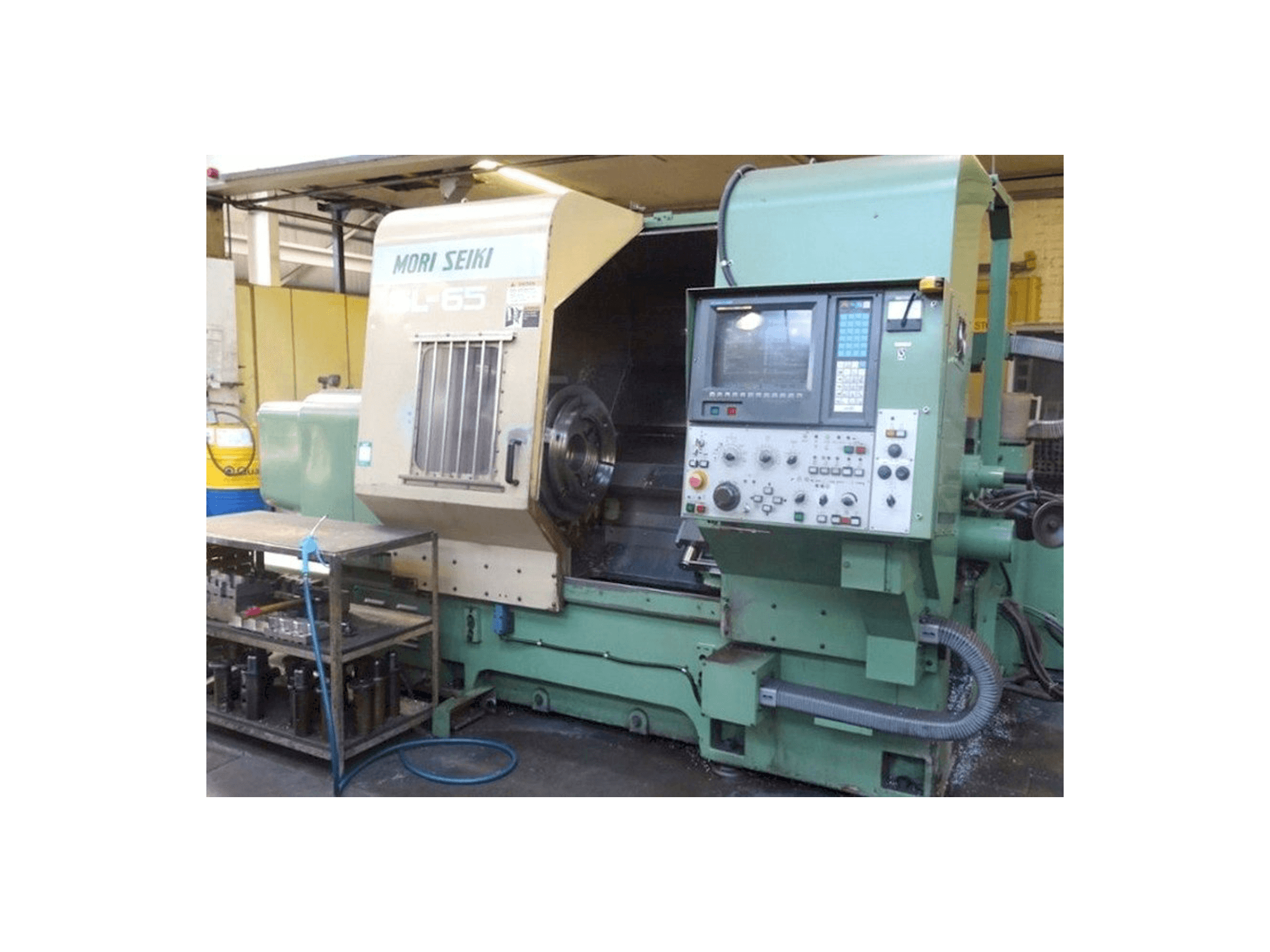 Front view of MORI SEIKI Sl65 machine