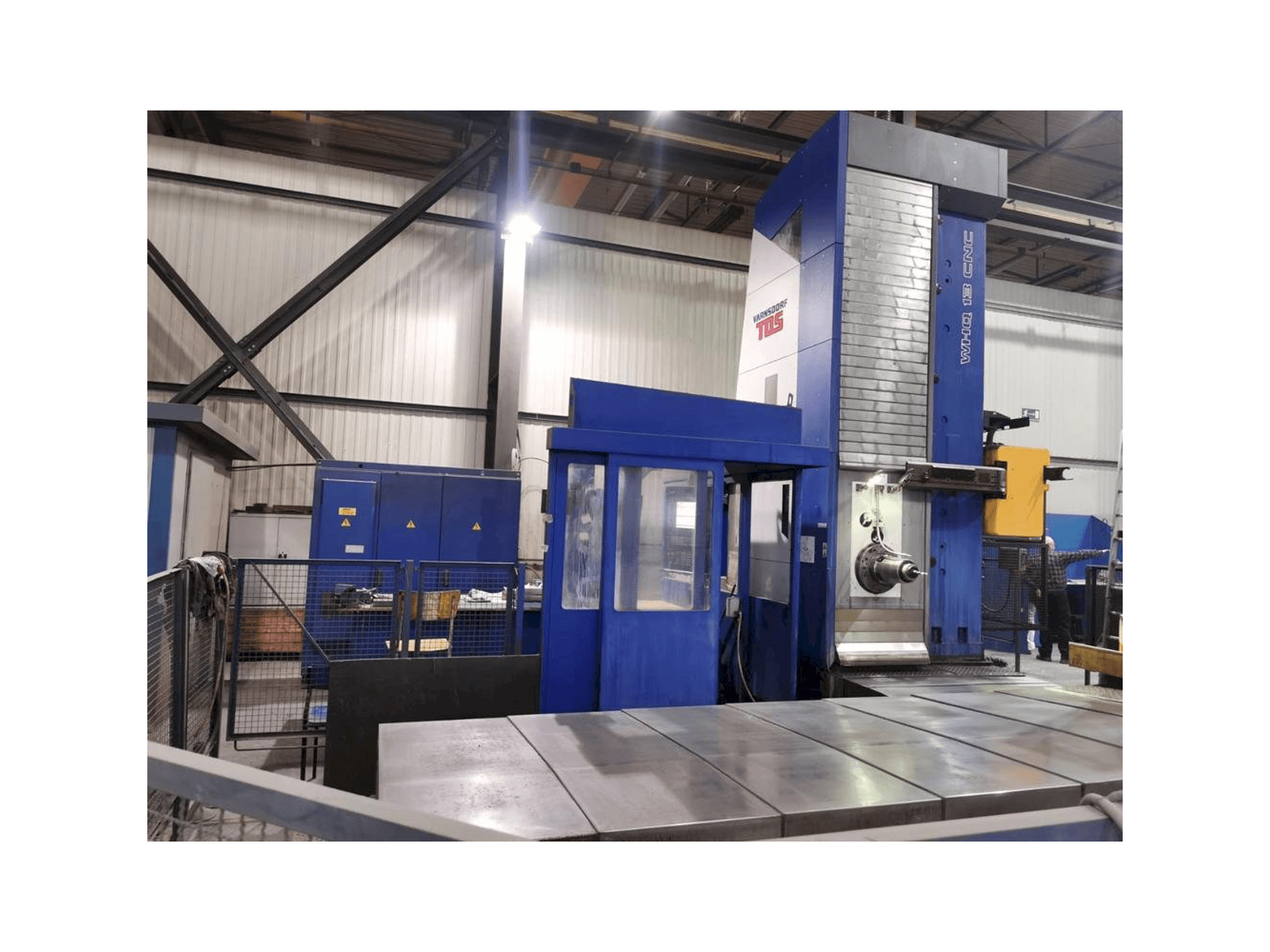 Front view of TOS VARNSDORF WHQ 13 CNC machine