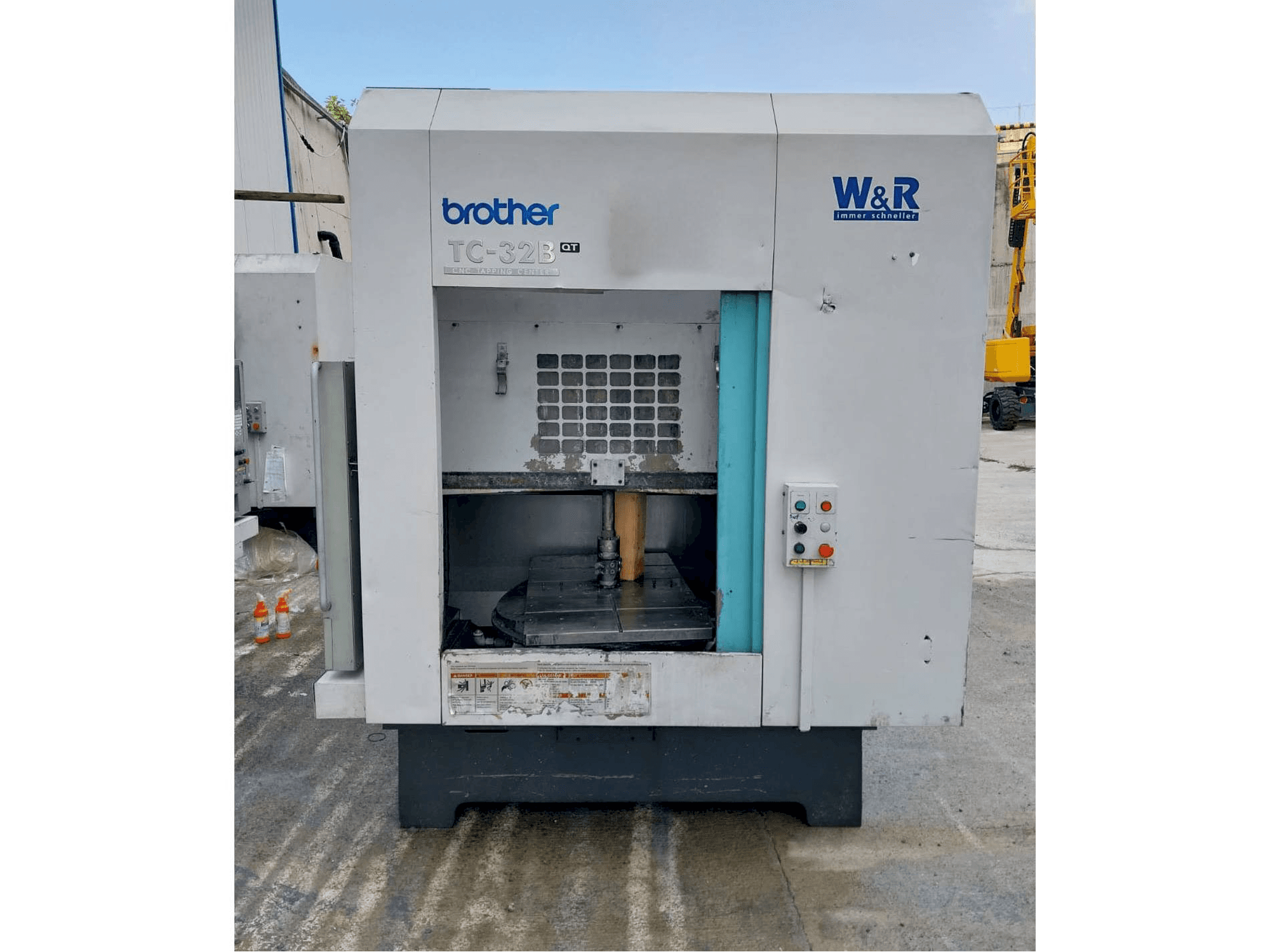 Front view of Brother TC 32 B-QT machine
