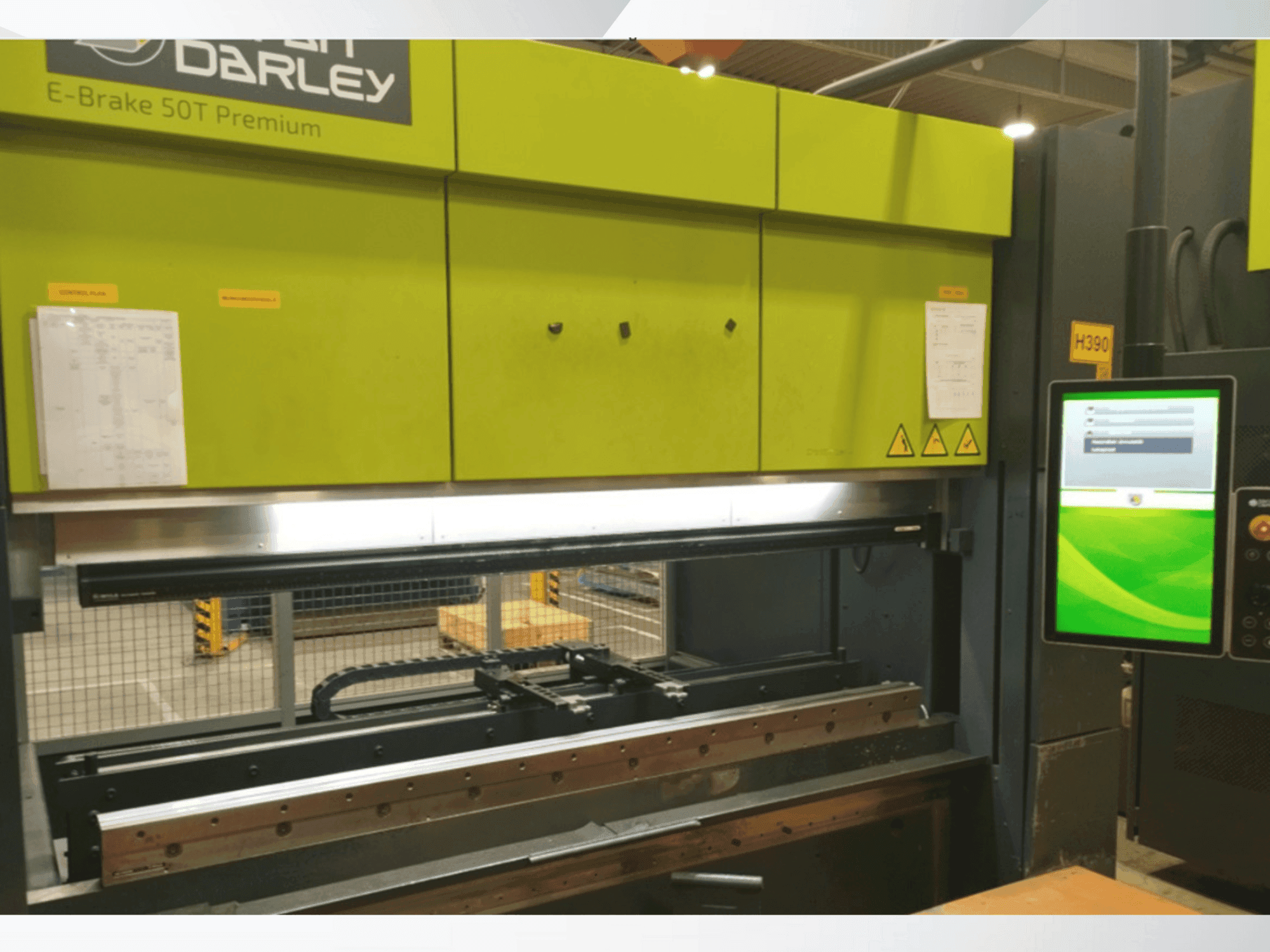 Front view of Safan DARLEY E-BRAKE Premium 50-2050 machine