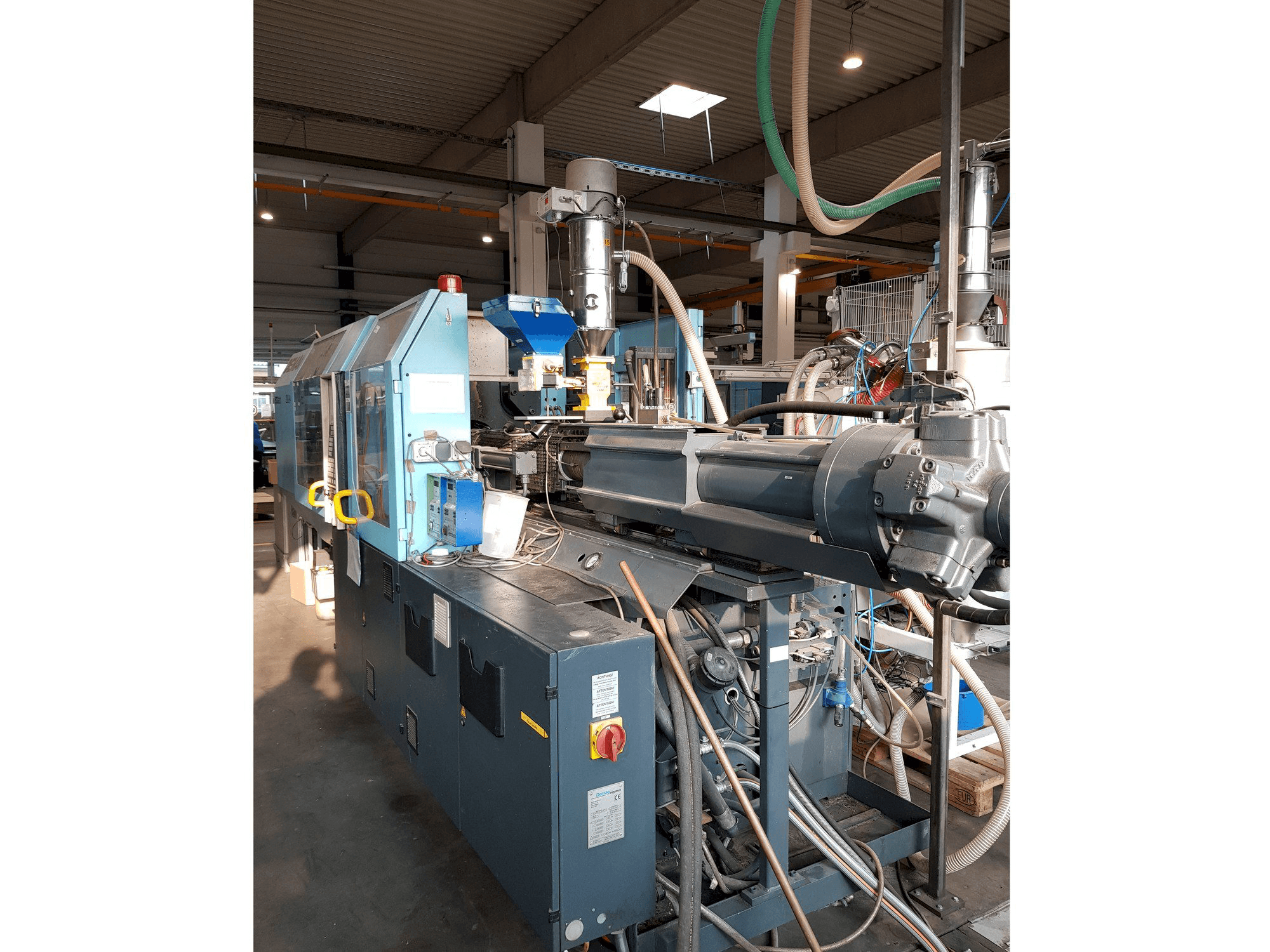 Front view of DEMAG Ergotech viva 2000-840 machine