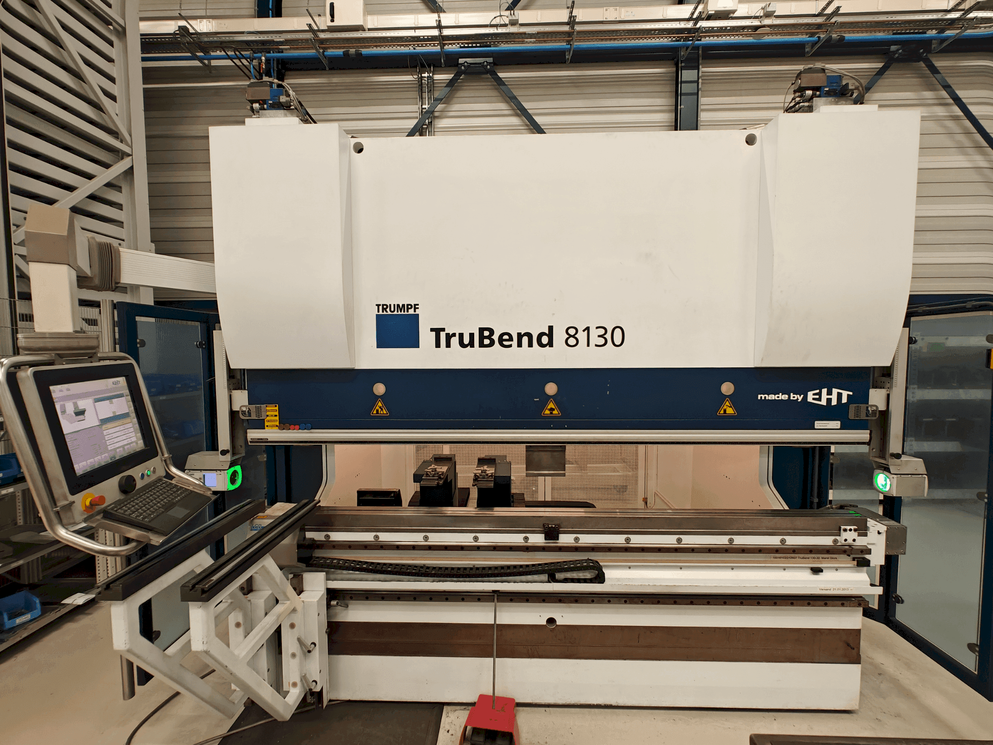 Front view of TRUMPF EHT TruBend 8130-30 machine