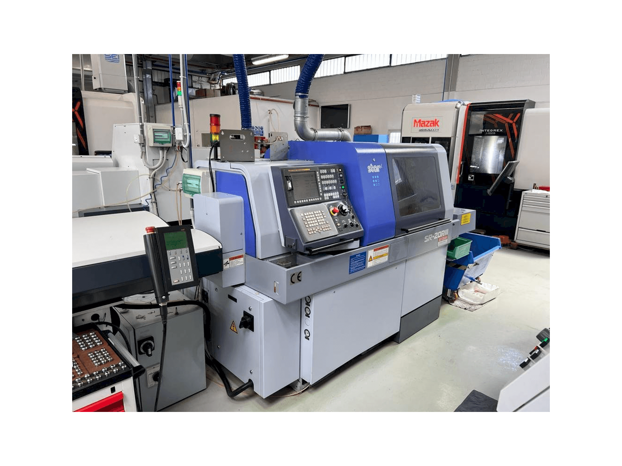 Front view of Star SR-20RIII machine