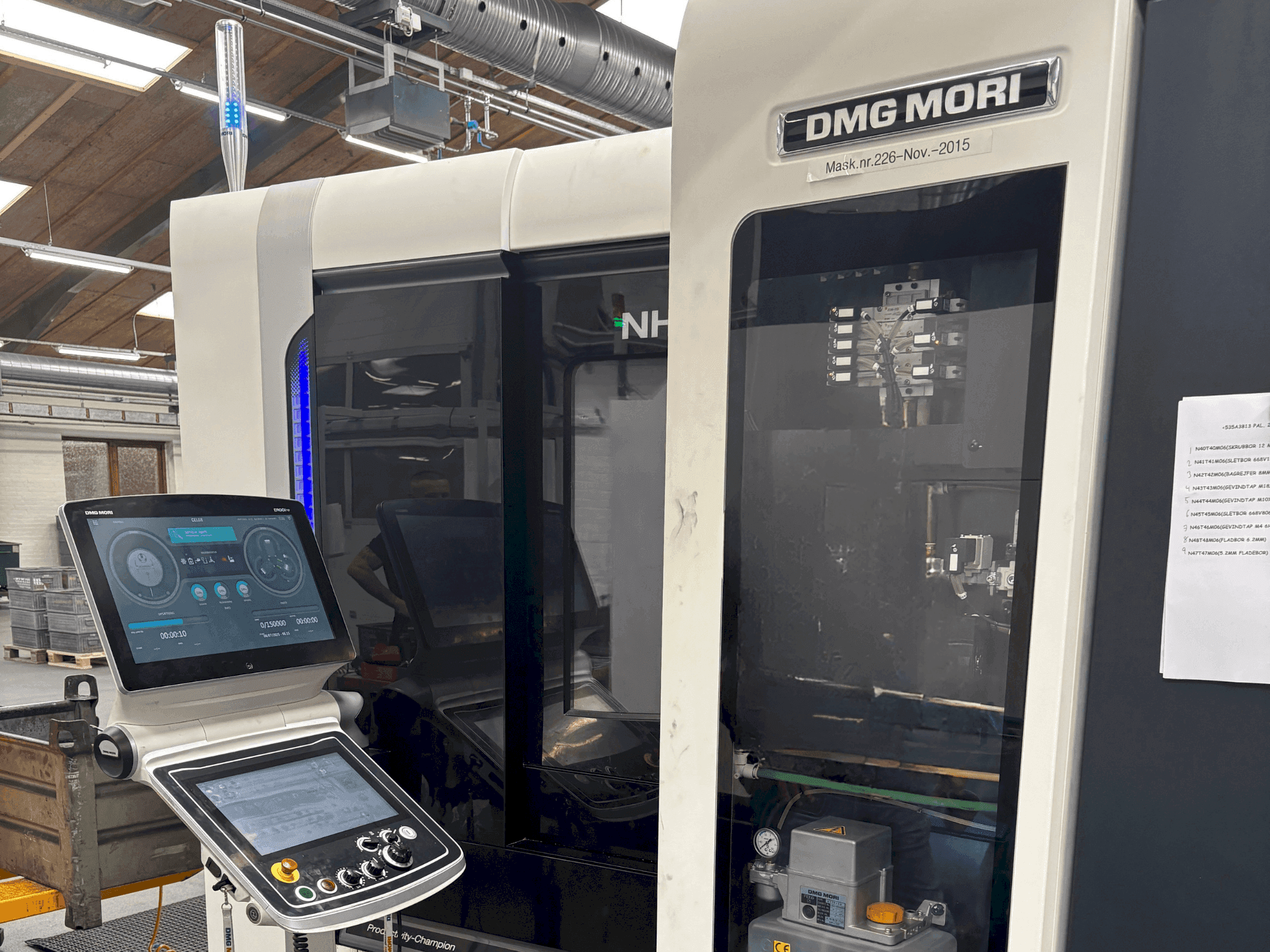 Front view of DMG MORI NHX 4000 machine