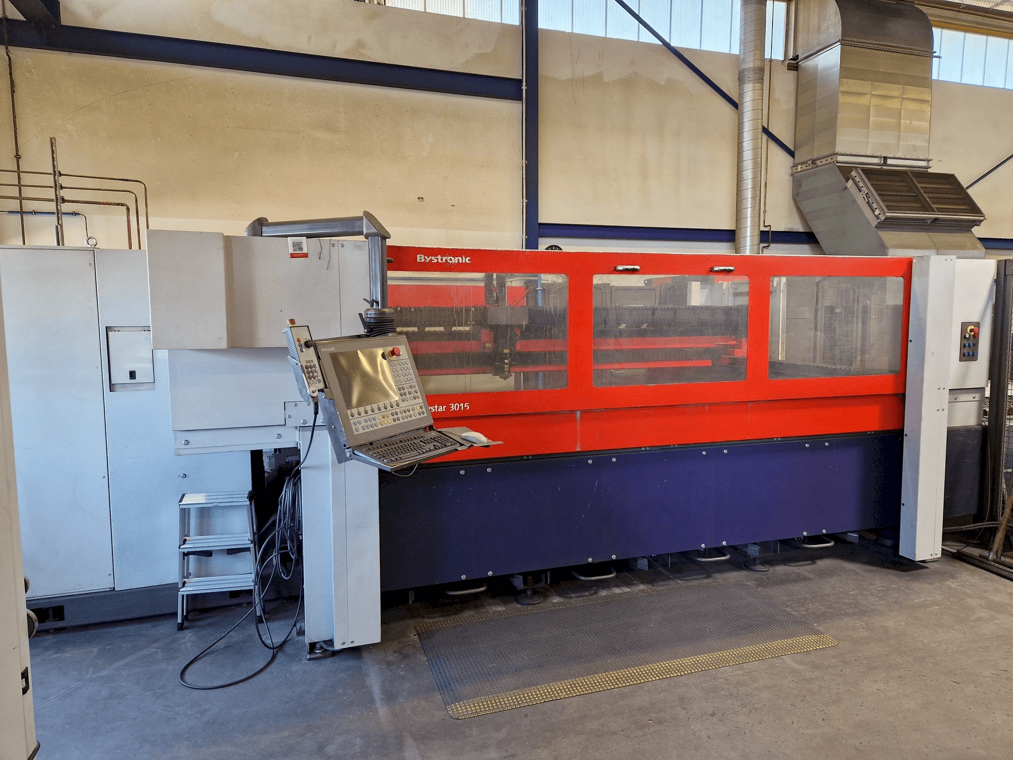 Front view of Bystronic Bystar 3015 machine