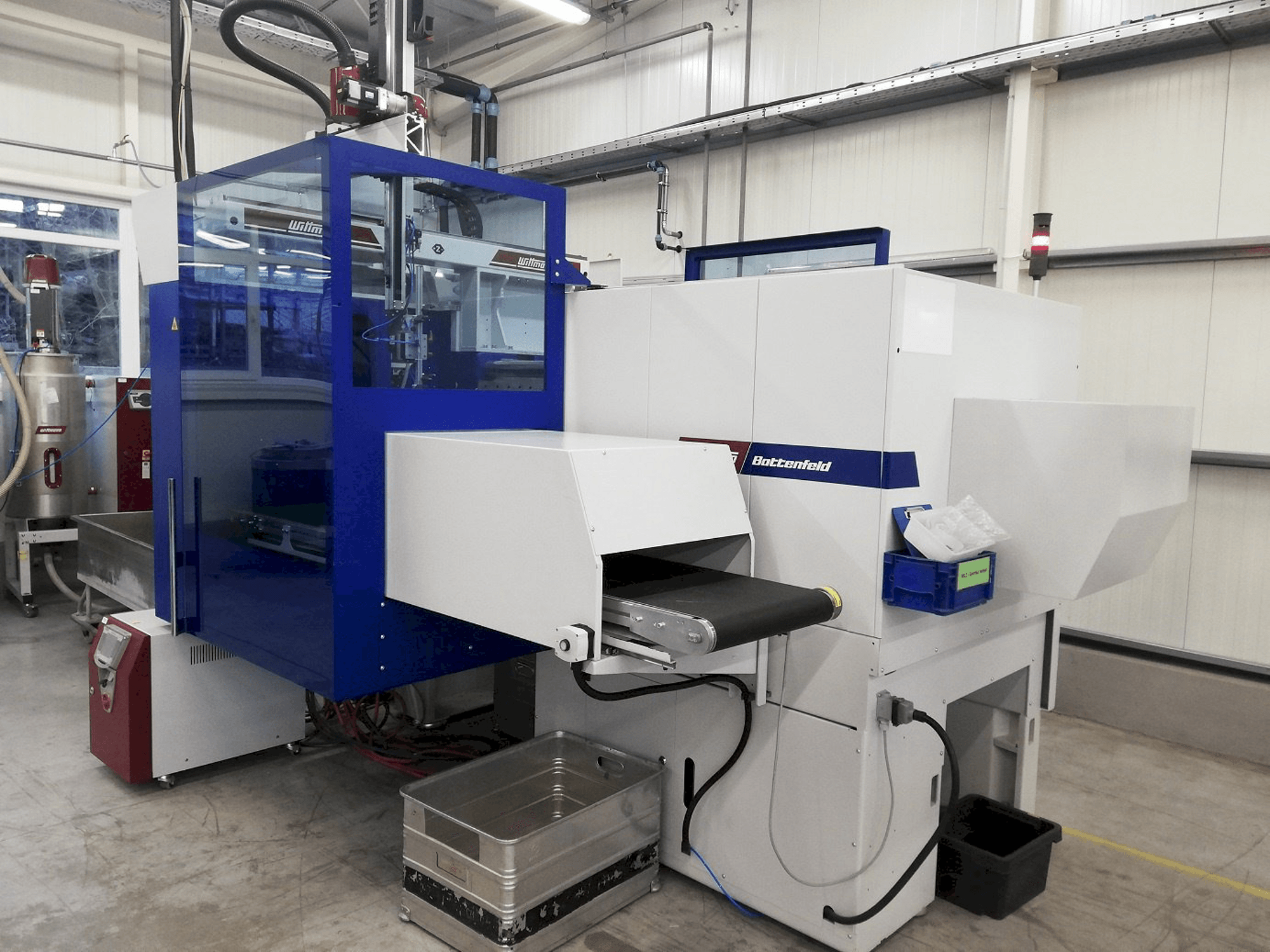 Left side view of Battenfeld Smart Power 240/1330 machine