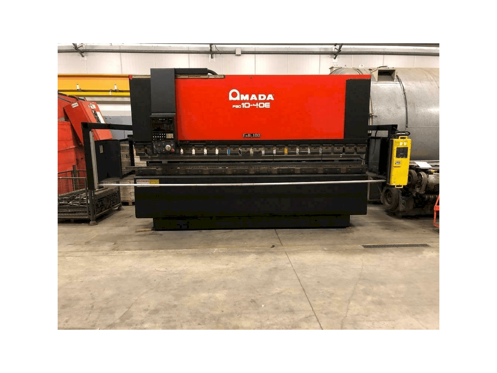 Front view of AMADA 10-40E machine