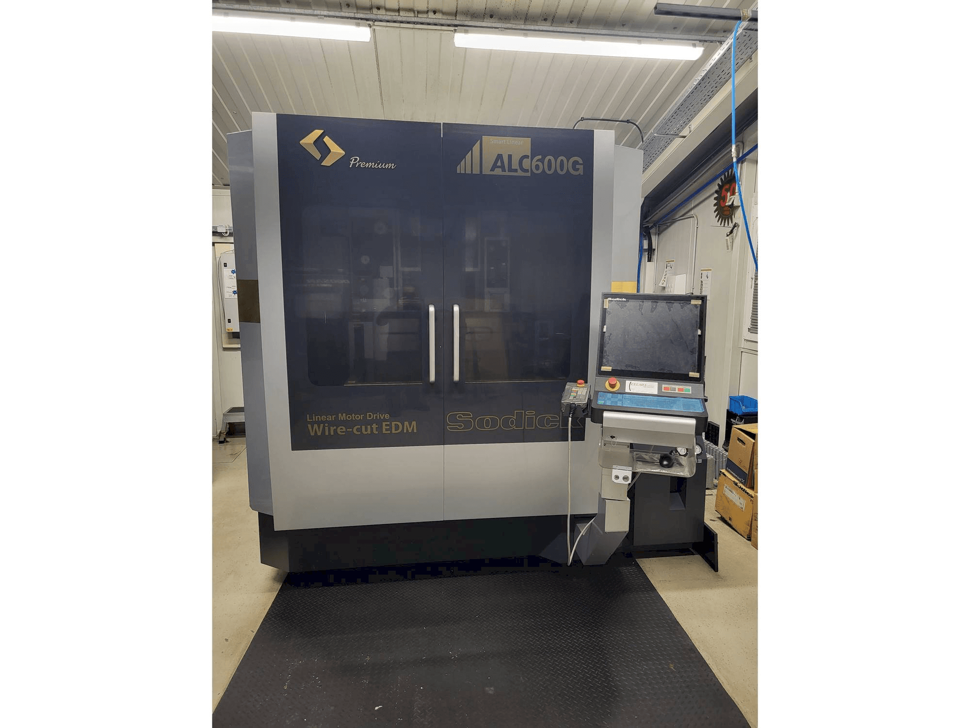Front view of Sodick ALC600G machine
