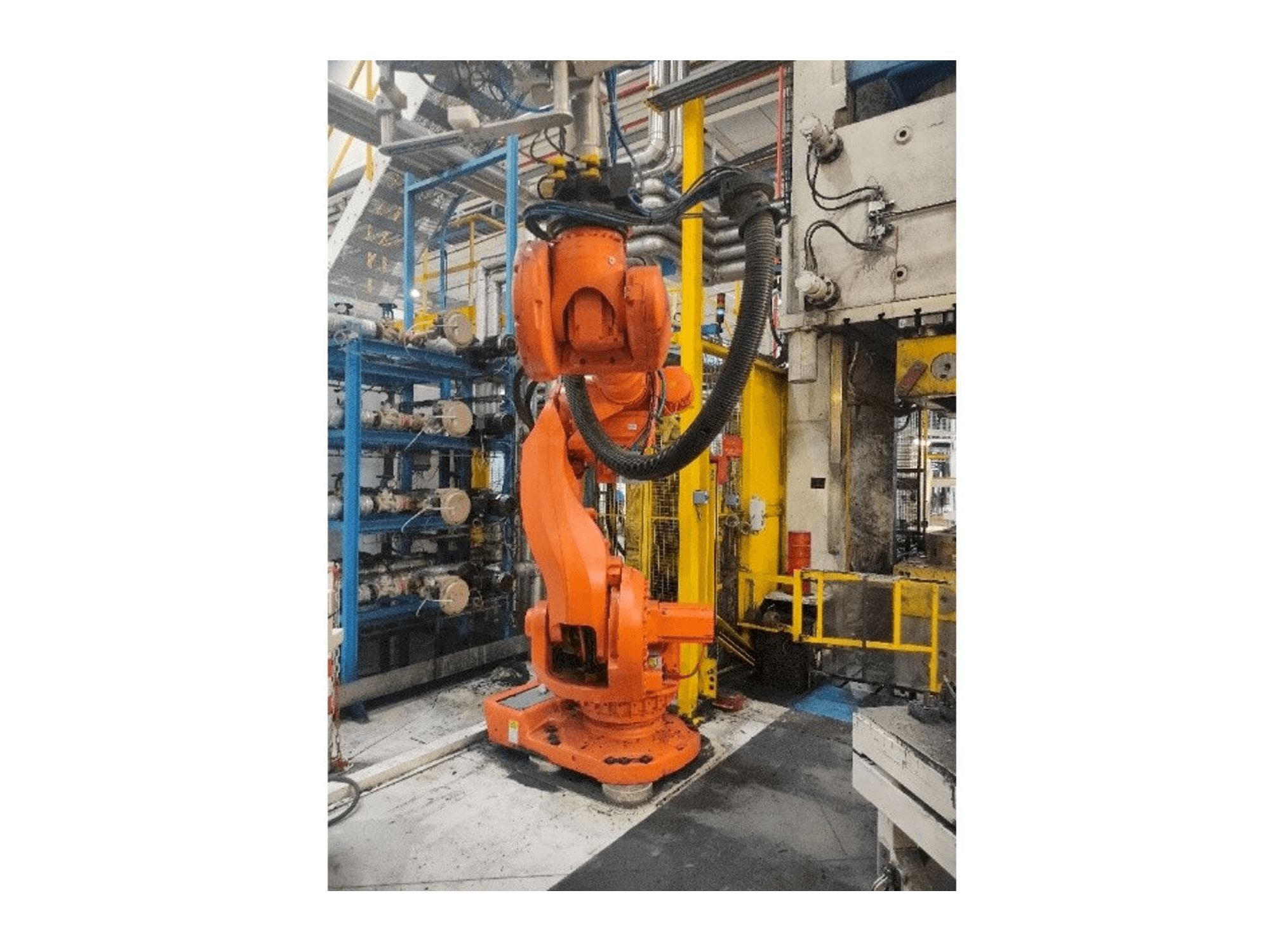 Front view of ABB IRC5 M2004 machine