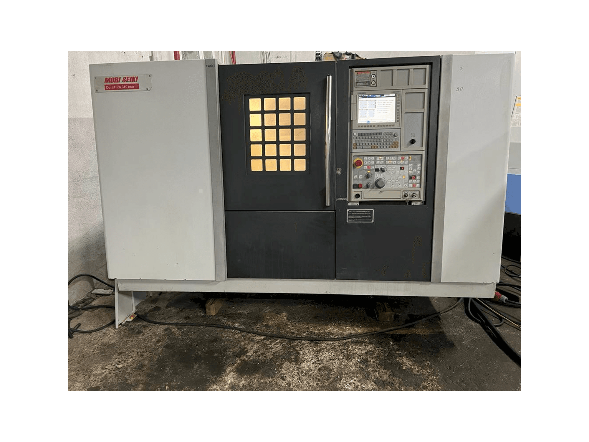 Front view of DMG Mori Seiki DuraTurn 310 eco machine