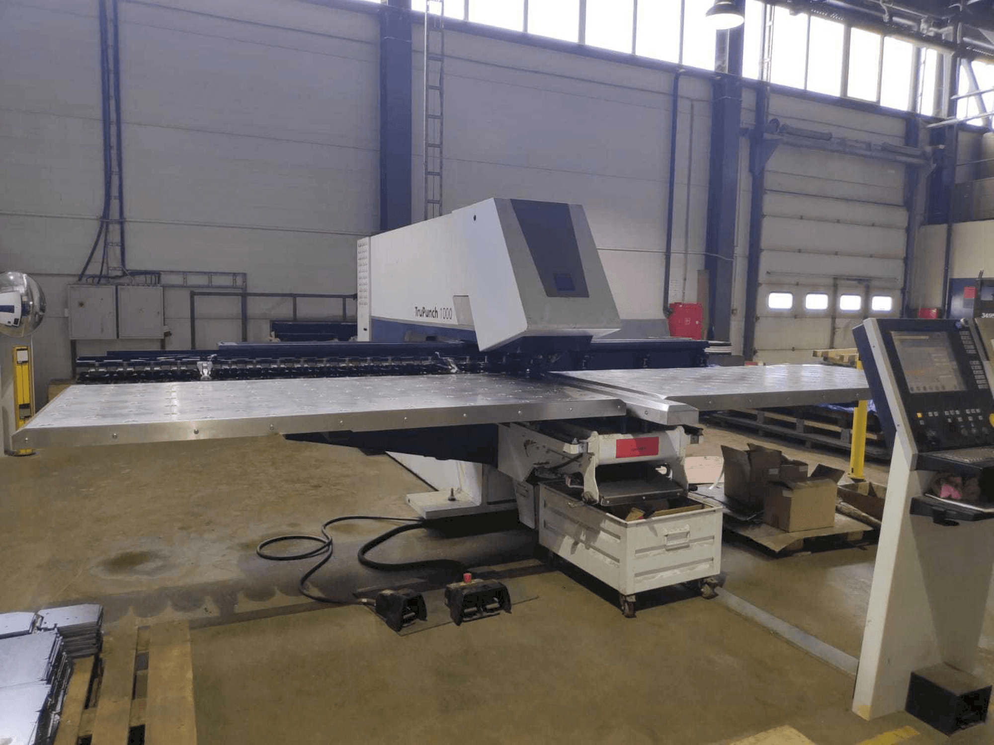 Front view of Trumpf TruPunch 1000 machine