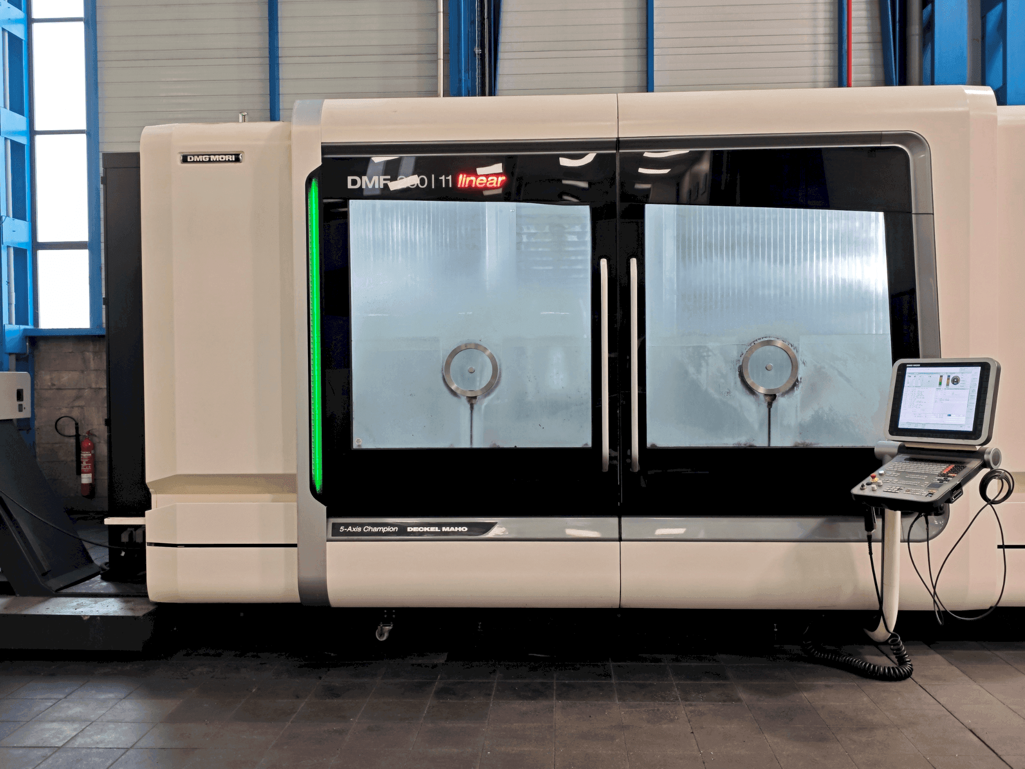 Front view of DMG MORI DMF 260-11 Linear machine