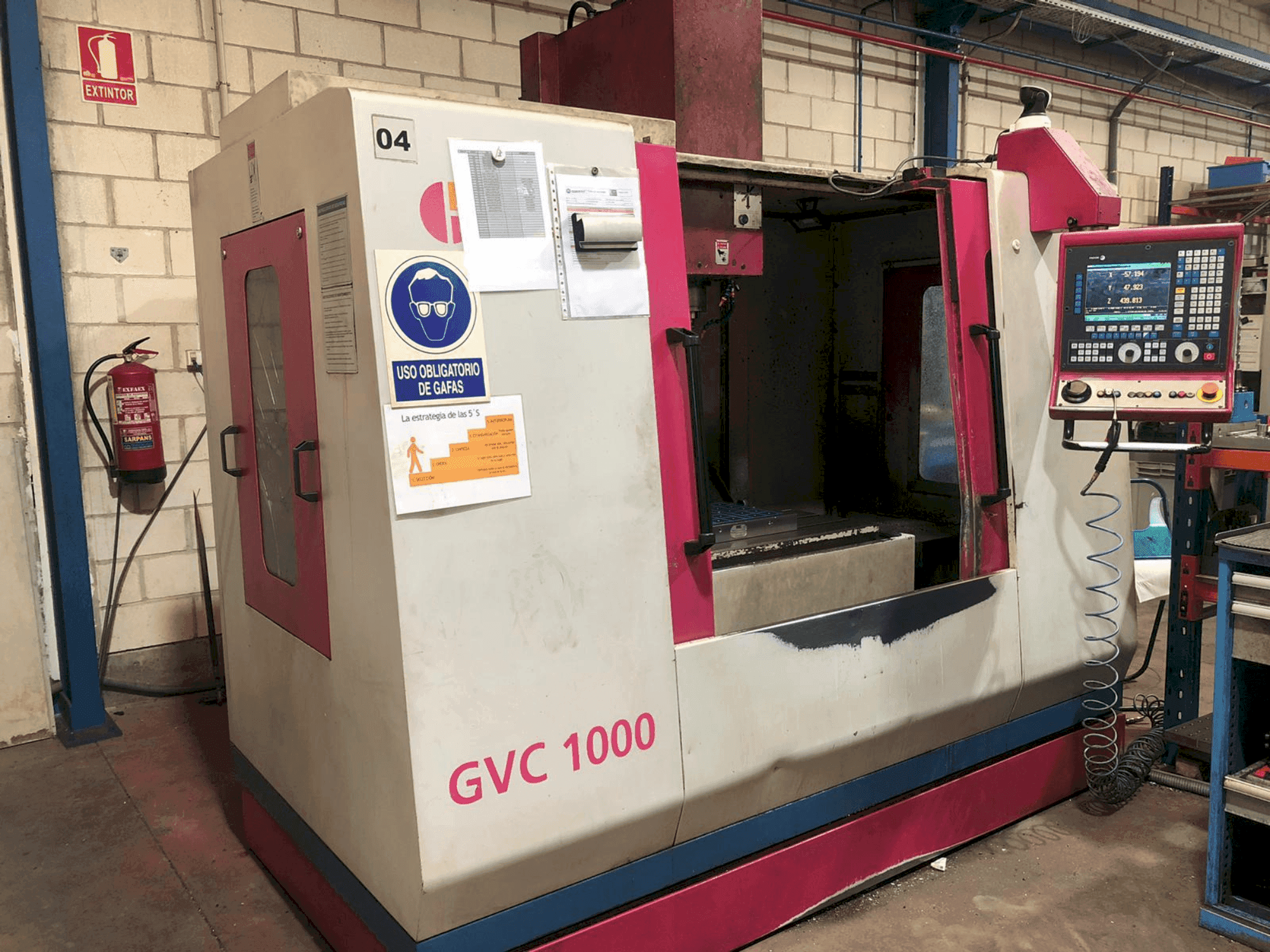 Front view of LAGUN KONDIA GVC 1000 machine