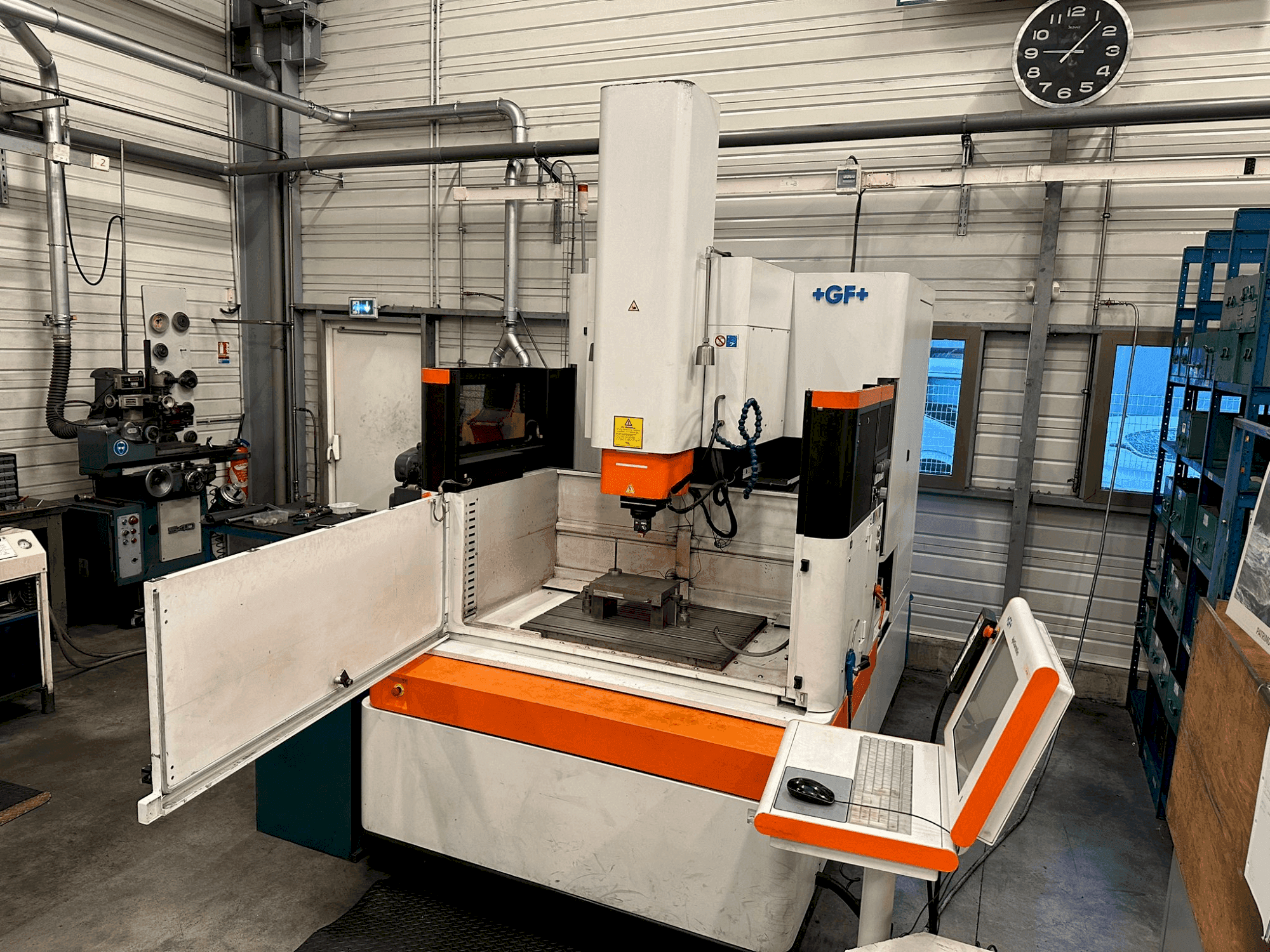 Front view of AgieCharmilles FORM 30 machine