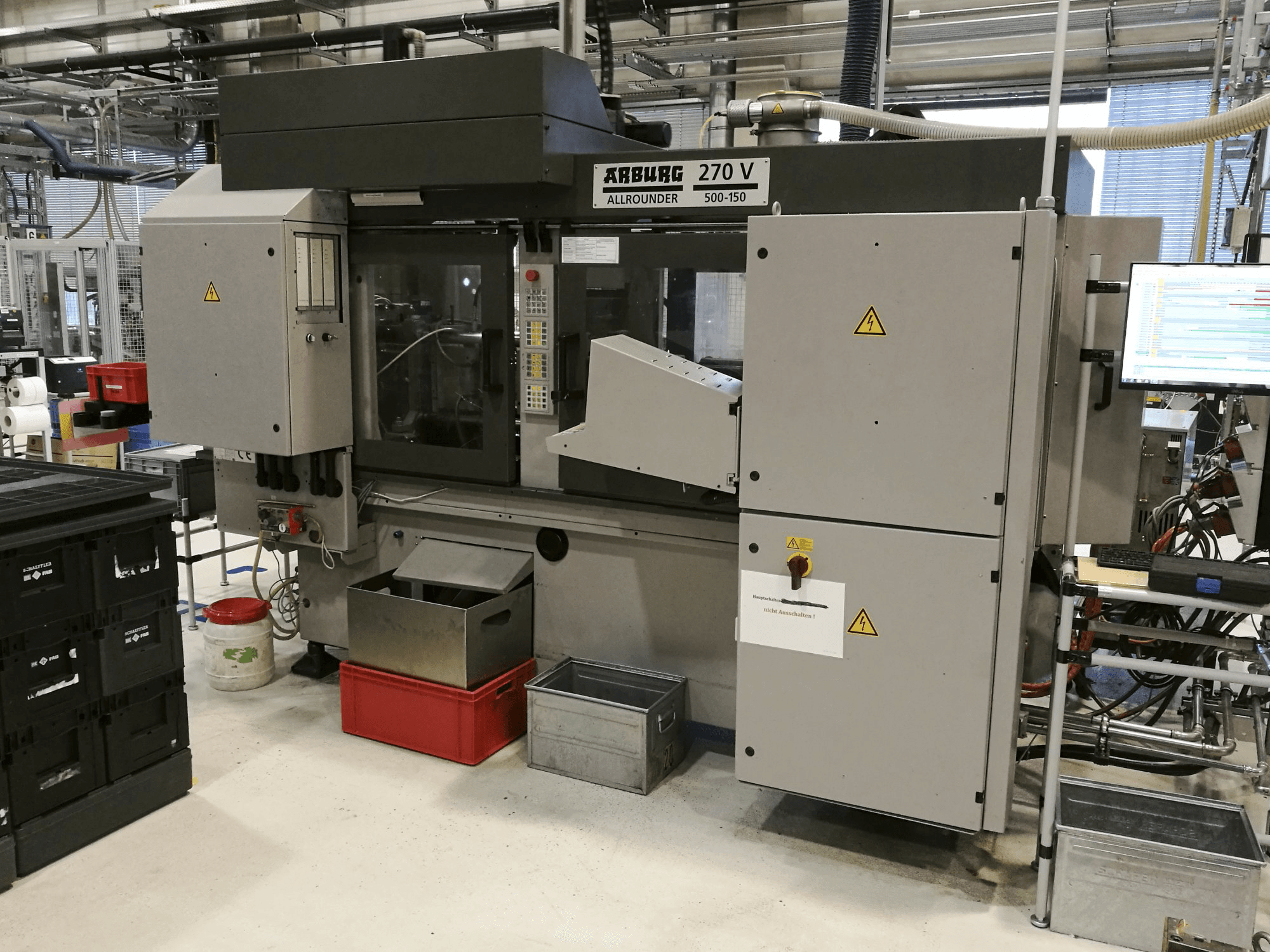 Right view of Arburg 270V 500-150 machine