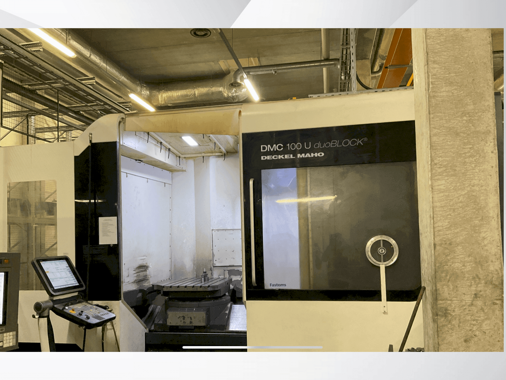 Front view of DMG DECKEL MAHO DMC 100U duoBLOCK machine