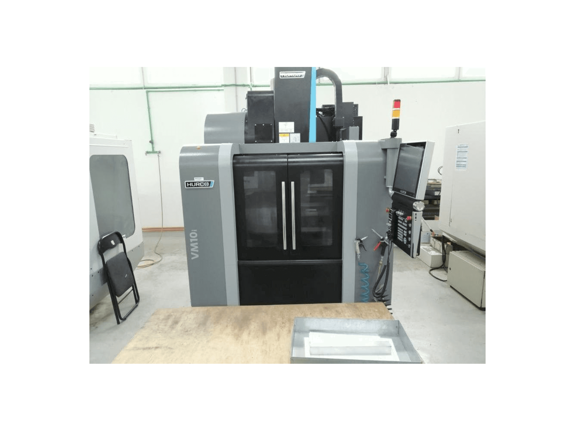 Front view of Hurco VM 10i machine