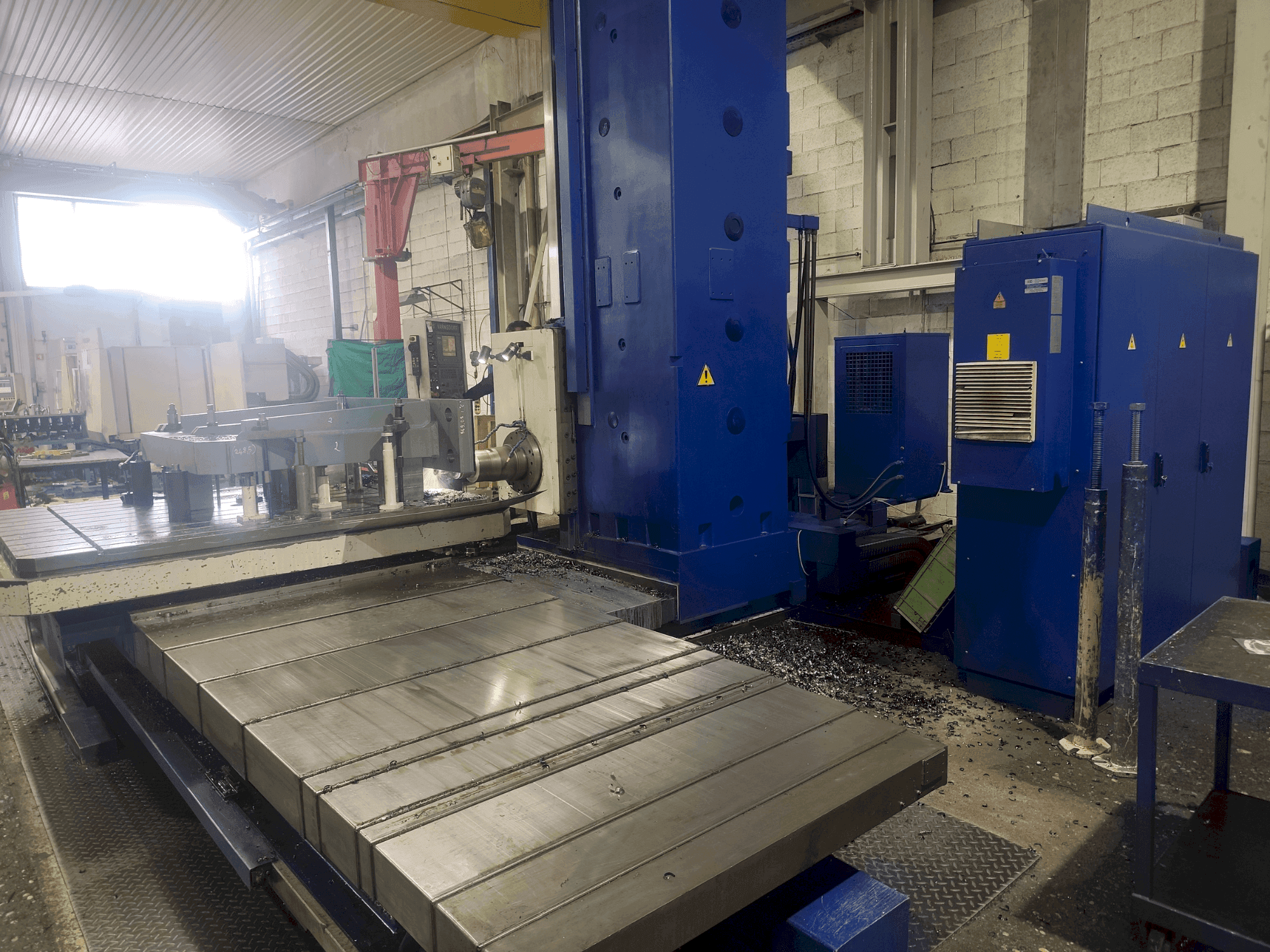 Front view of TOS WHN 13.8 machine