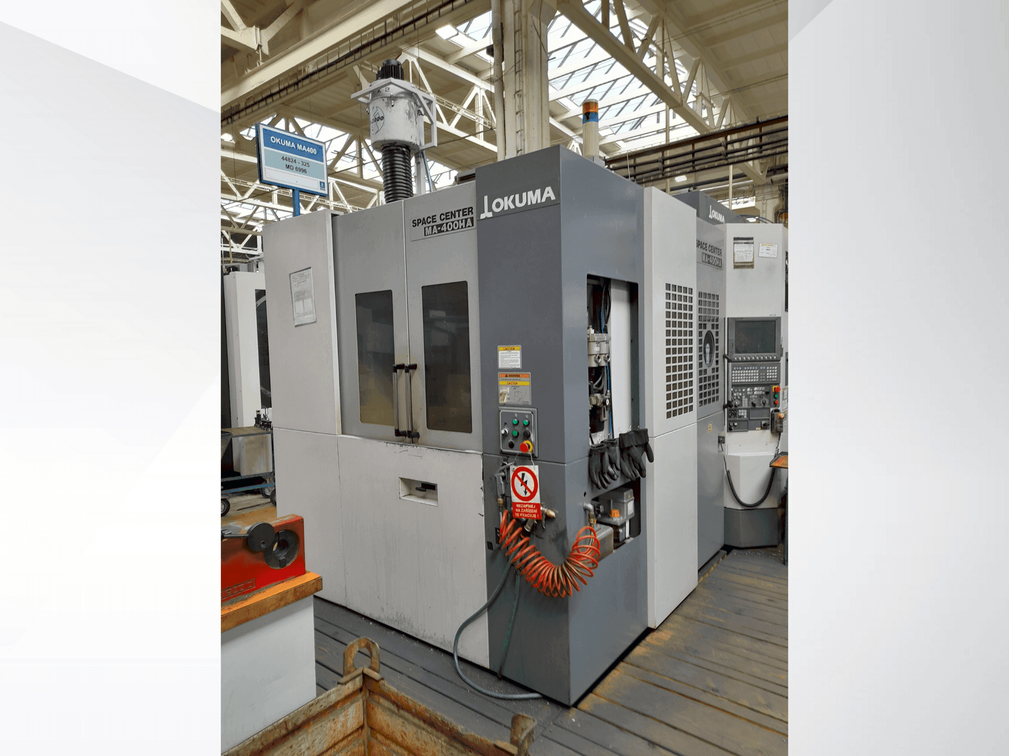 Front view of Okuma MA-400HA machine