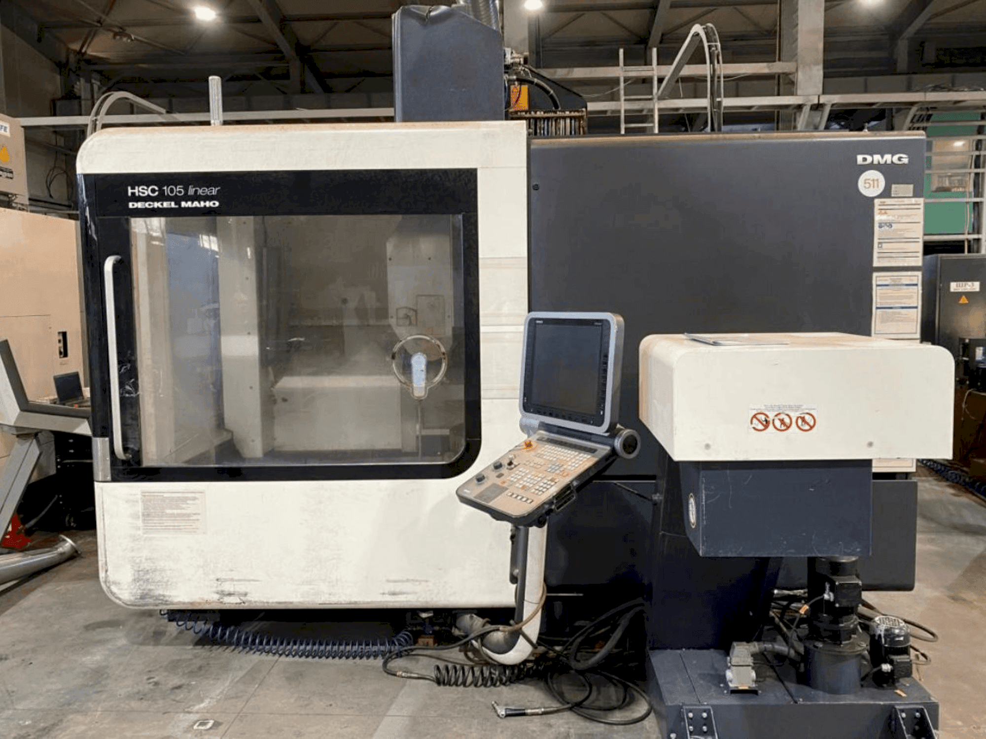 Front view of DECKEL MAHO HSC 105 Linear machine