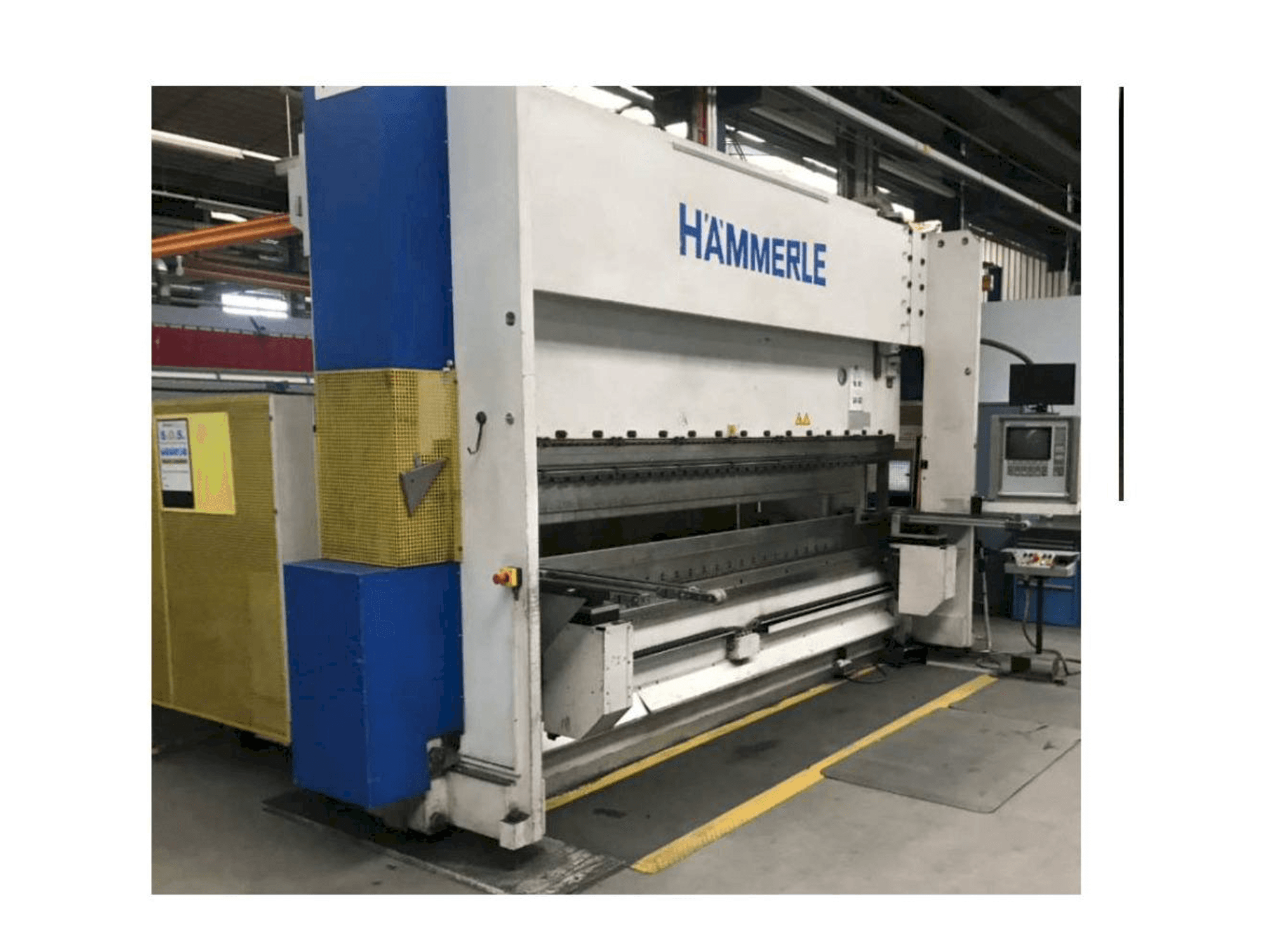 Front view of HAMMERLE BM 200 - 4100 machine