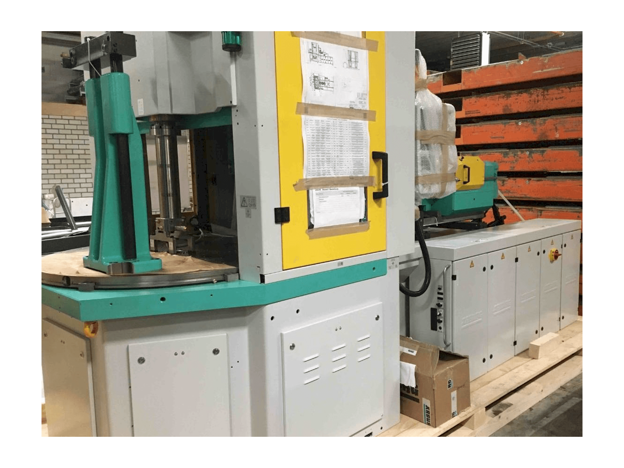 Front view of Arburg ALLROUNDER 1200 t 1000 - 400 machine