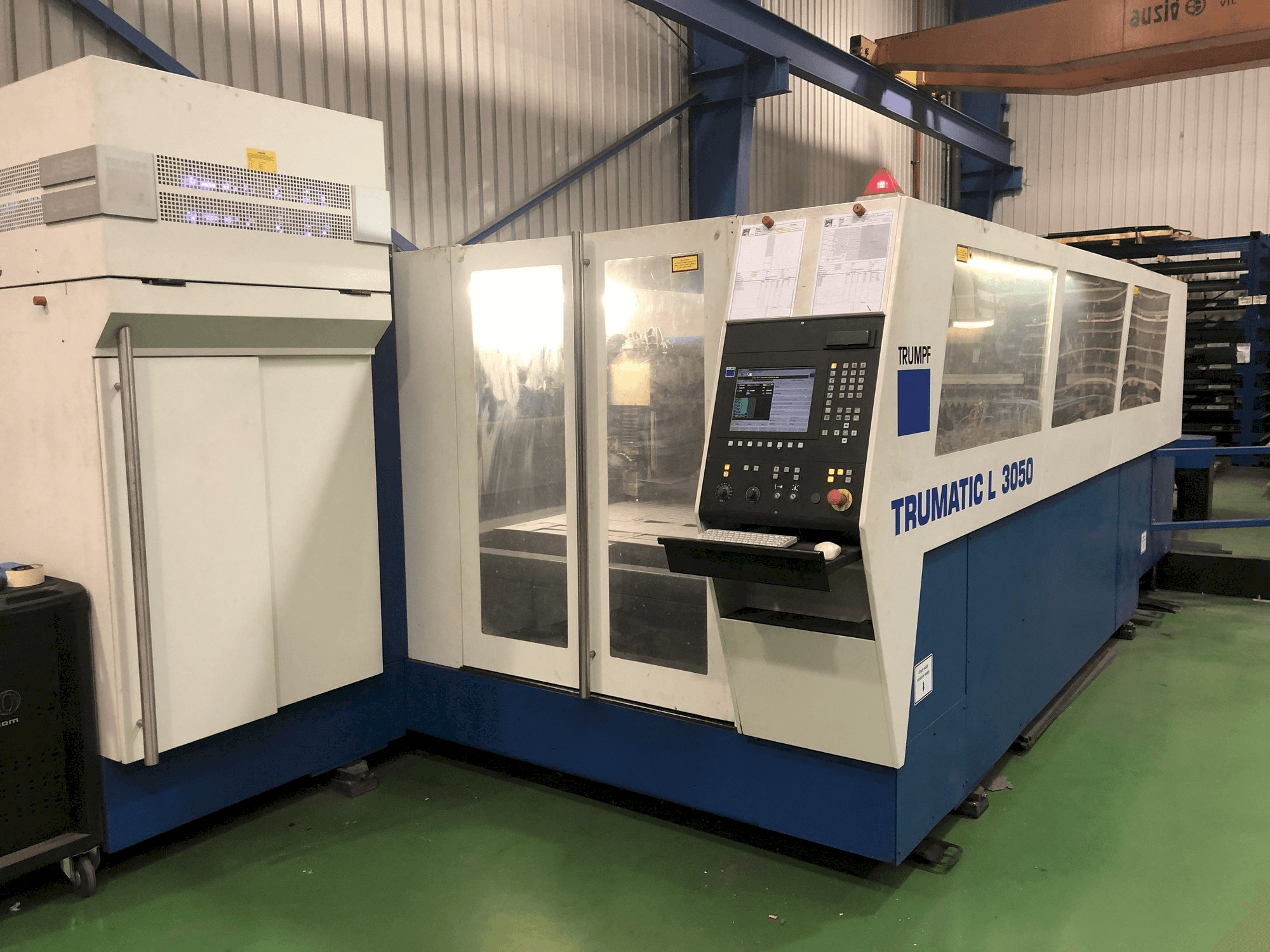 Front view of Trumpf Trumatic L3050 machine