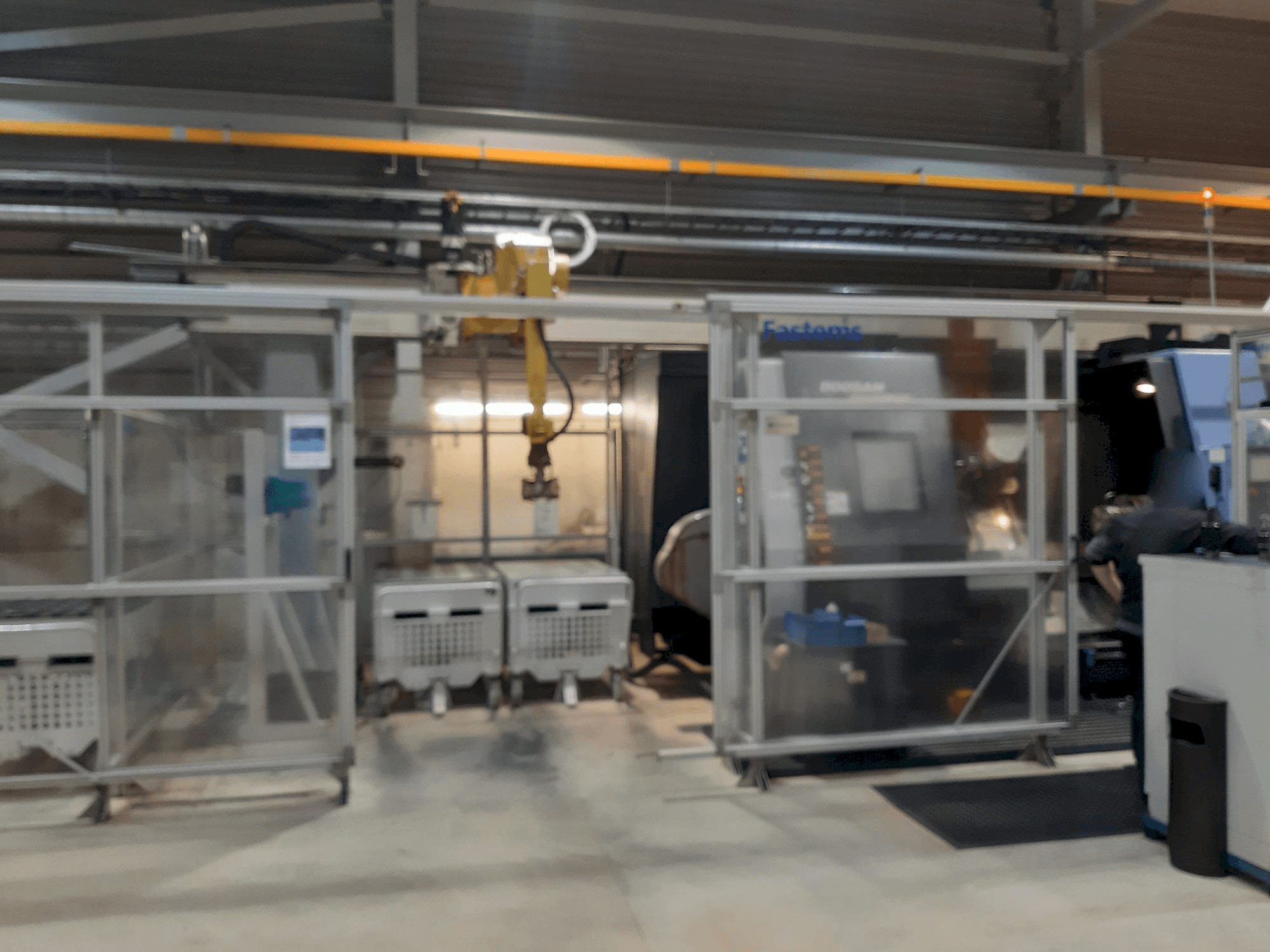 Front view of Fastems RPC-70 with Fanuc M-710iC machine