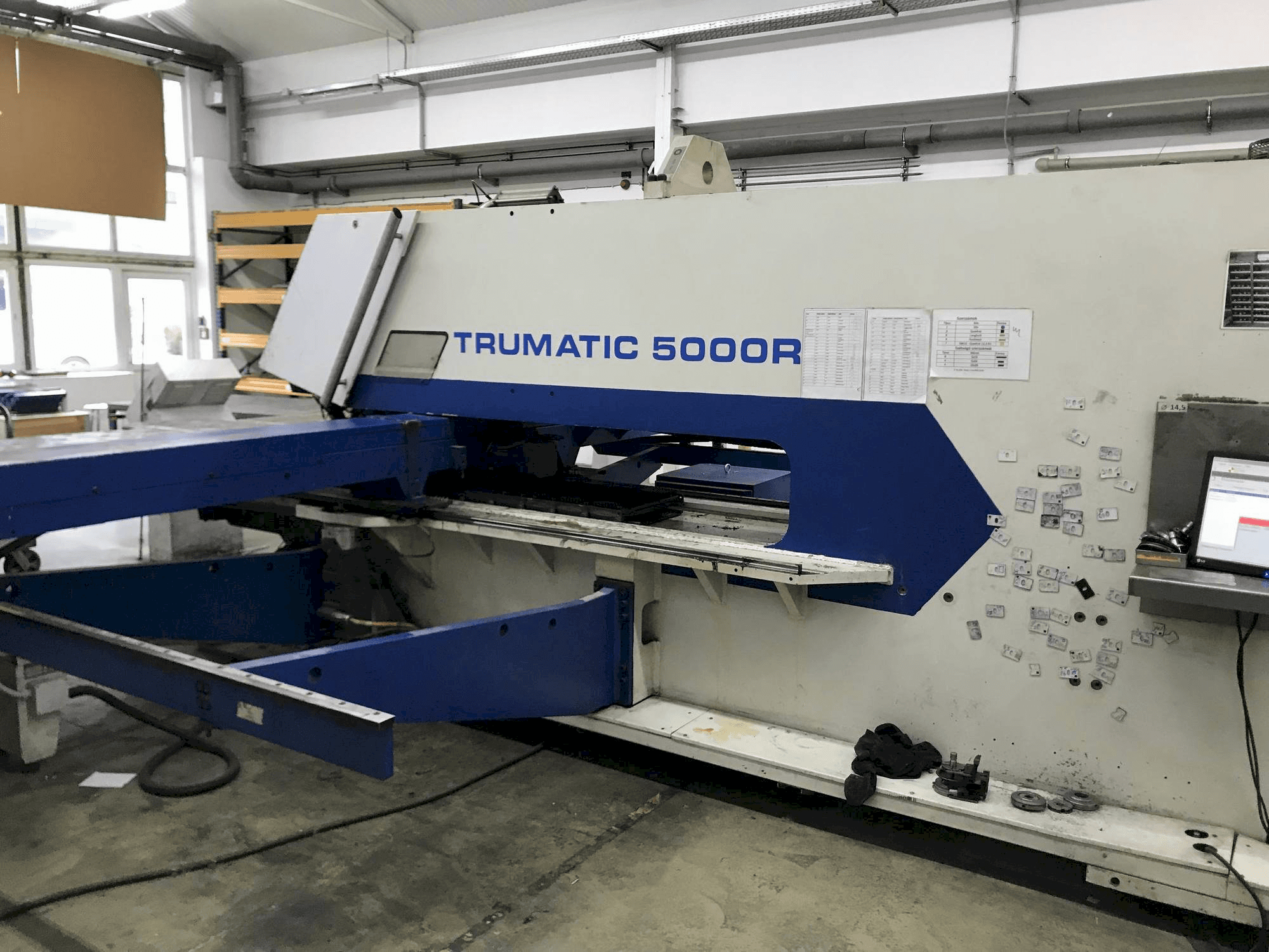 Front view of TRUMPF Trumatic 5000 R machine