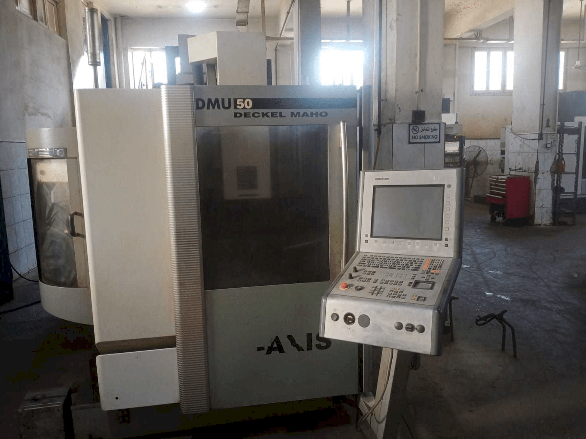 Front view of DECKEL MAHO DMU 50 machine